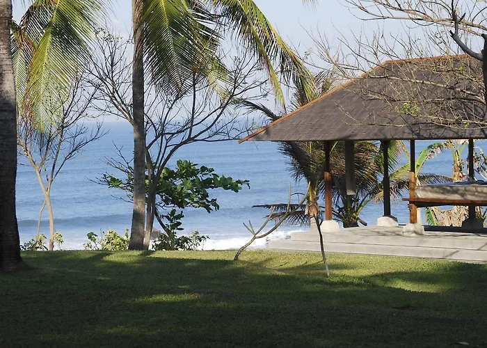 Lalang Beach House 5* Antasari